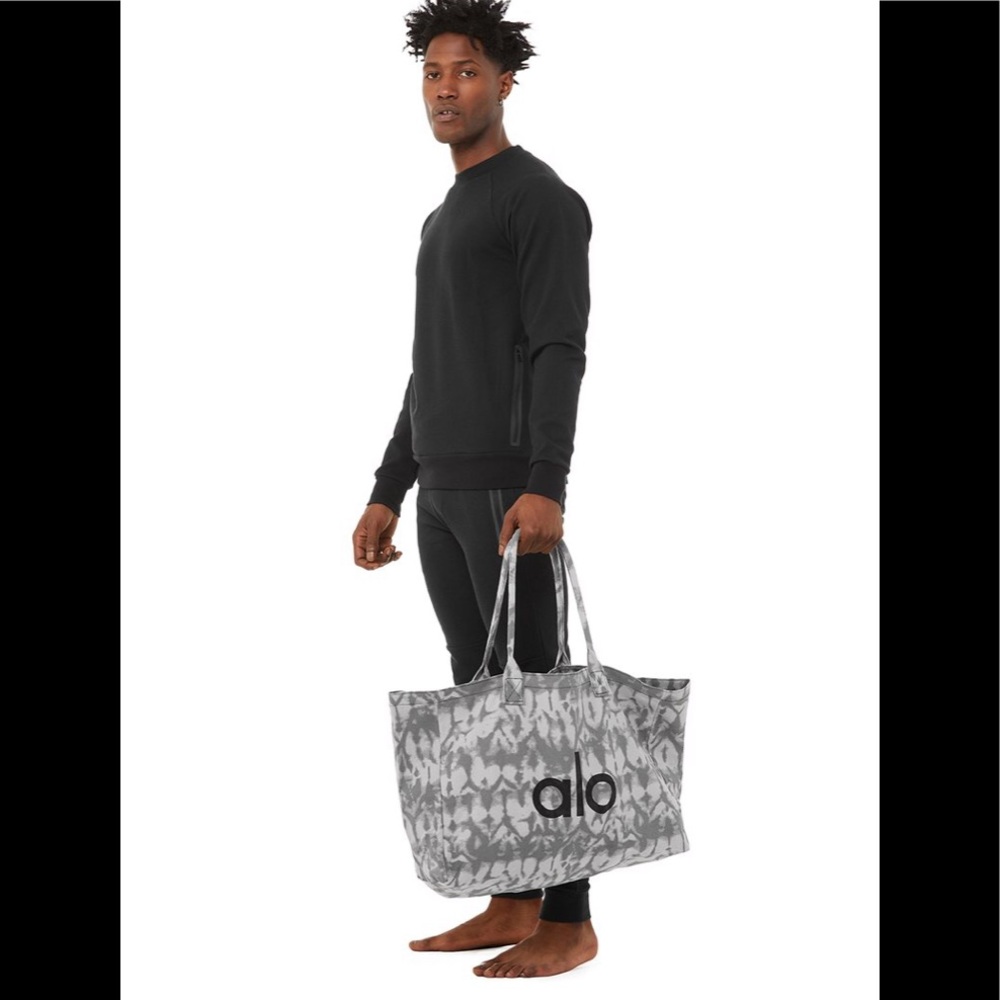 New Alo Yoga Grey Tie Dye Shopper Tote